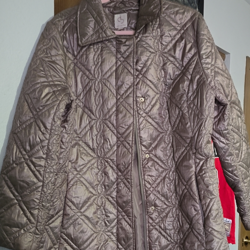 Dress Barn Brown Puffer Jacket with Quilted Design